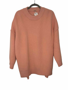 Free People Size X- Small Peach Pre-Owned Sweater- Ladies