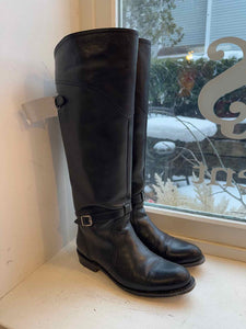 Frye Size 8 Black Pre-Owned Boots- Ladies