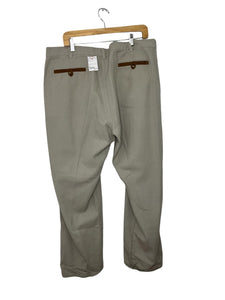 Orvis Size 40 Beige Pre-Owned Pants- Mens