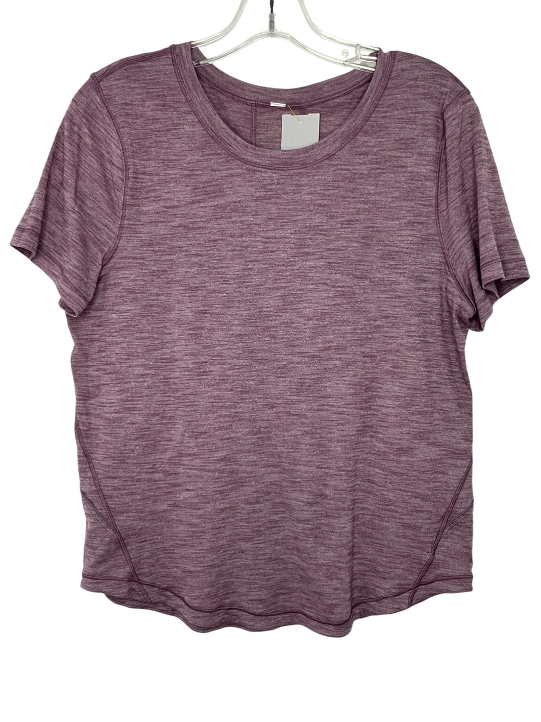 Lululemon Size Medium Purple Pre-Owned T-Shirt- Ladies