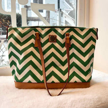 Load image into Gallery viewer, Dooney &amp; Bourke Green Stripe Pre-Owned Purse- Ladies
