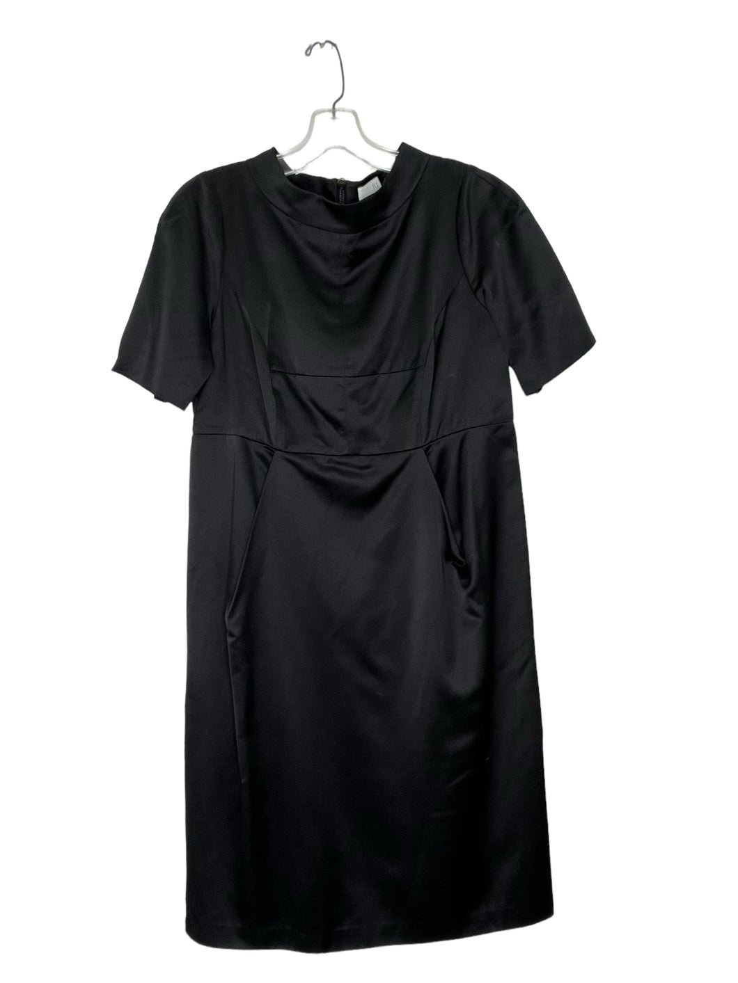 TSE Size 10 Black Pre-Owned Dress- Ladies