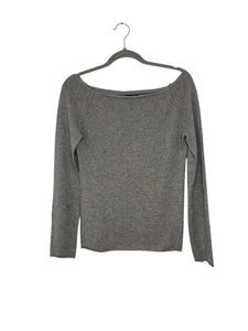 Club Monaco Size Medium Grey Pre-Owned Sweater- Ladies