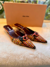 Load image into Gallery viewer, Miu Miu Size 37 Tweed Pre-Owned Shoes- Ladies
