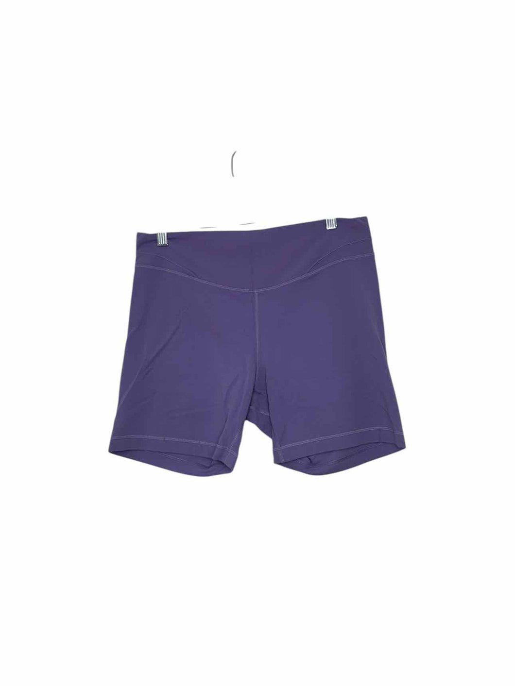 Lululemon Size 12 Lavender Pre-Owned Shorts- Ladies