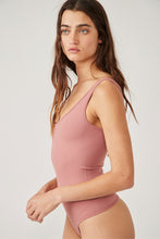 Load image into Gallery viewer, Free People Size X- Small Dusty Rose Bodysuit- Ladies
