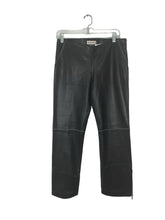 Load image into Gallery viewer, Emporio Armani Size 6 Black Pre-Owned Pants- Ladies
