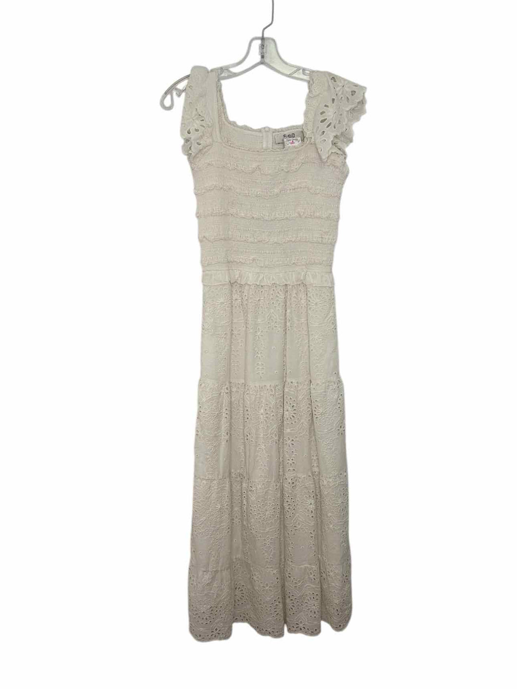 Sea NY Size 4 White Pre-Owned Dress- Ladies