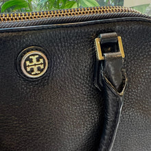 Load image into Gallery viewer, Tory Burch Black Pre-Owned Purse- Ladies
