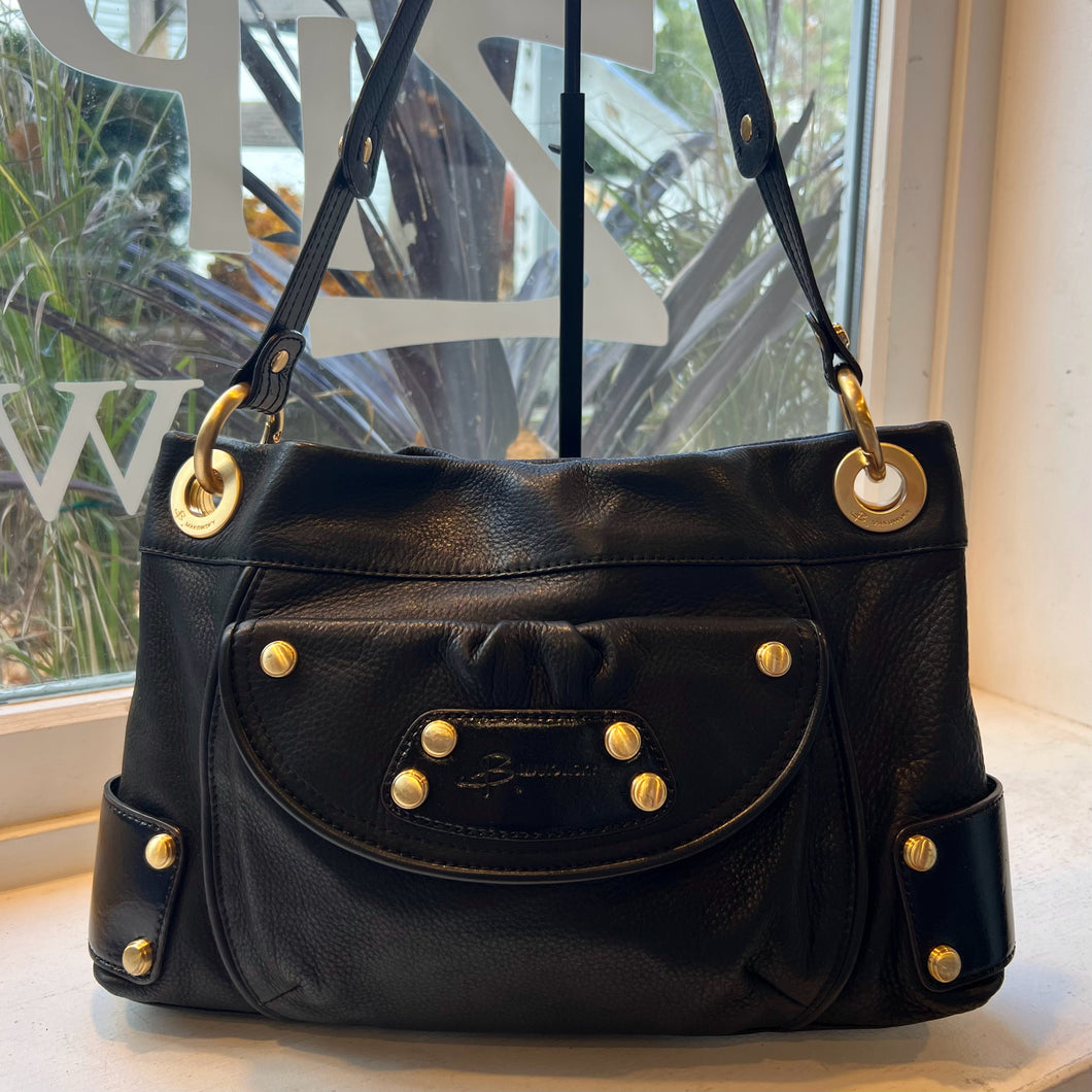 B. Makowsky Black Pre Owned Purse Ladies Zippy Chicks